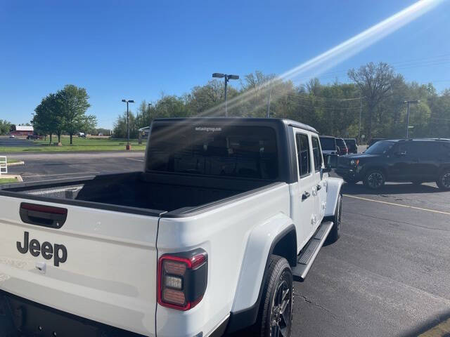 2024 Jeep Gladiator for sale at Metz Auto & Outdoors in Syracuse, IN