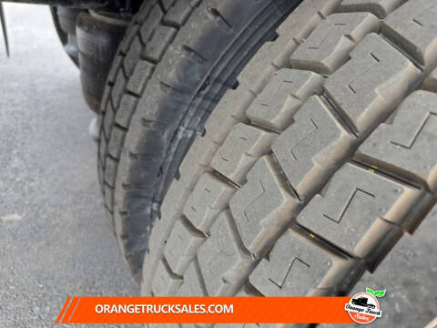 2023 Freightliner M2 106