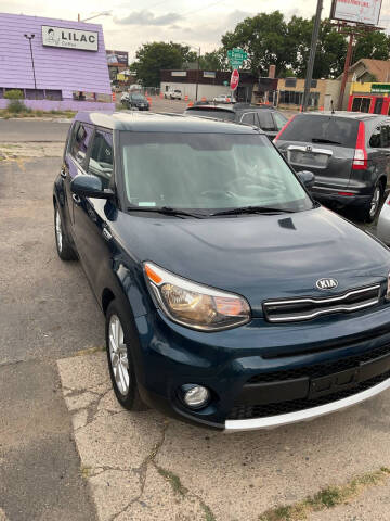 2018 Kia Soul +