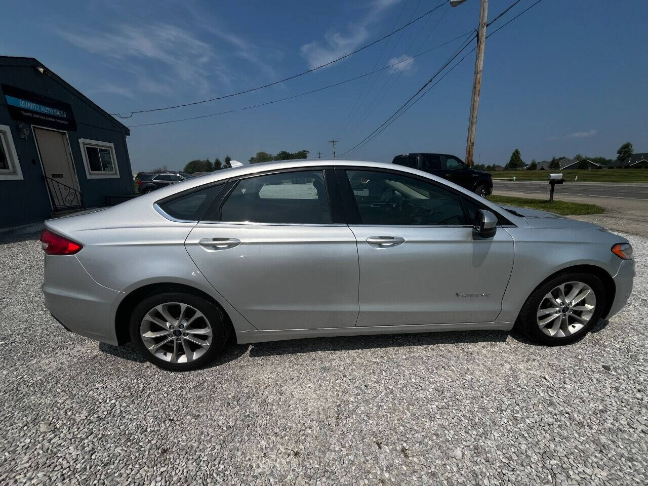 2019 Ford Fusion Hybrid for sale at Quartz Auto Sales in Indianapolis, IN