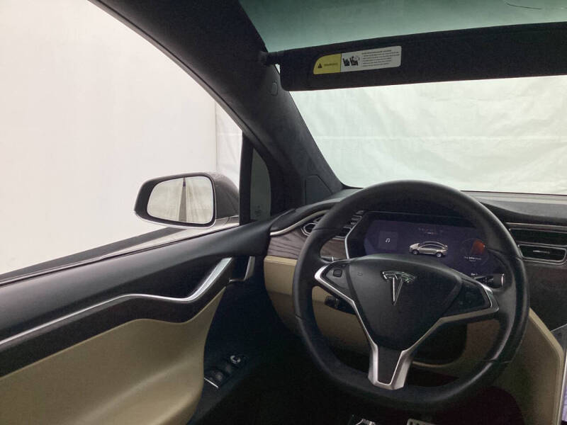2016 Tesla Model X P90D