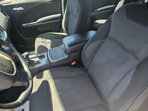 2016 Dodge Charger SE