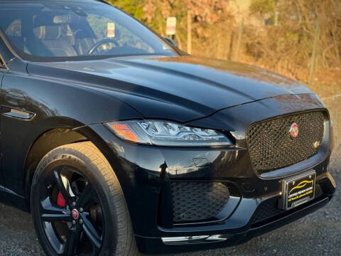 2017 Jaguar F-PACE S