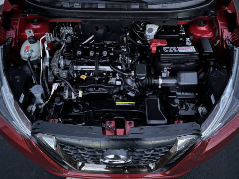 2019 Nissan Kicks SR