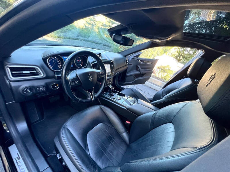 2018 Maserati Ghibli