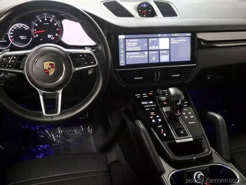 2020 Porsche Cayenne S