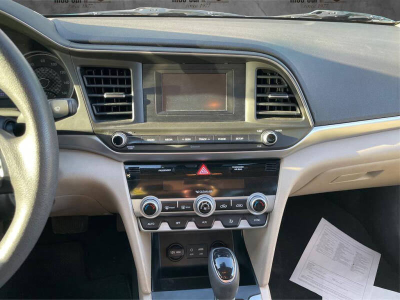 2020 Hyundai Elantra