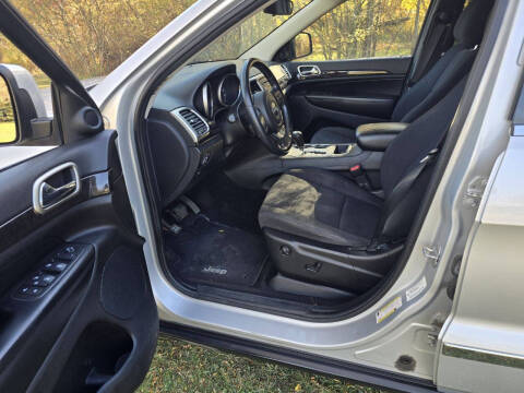 2011 Jeep Grand Cherokee Laredo