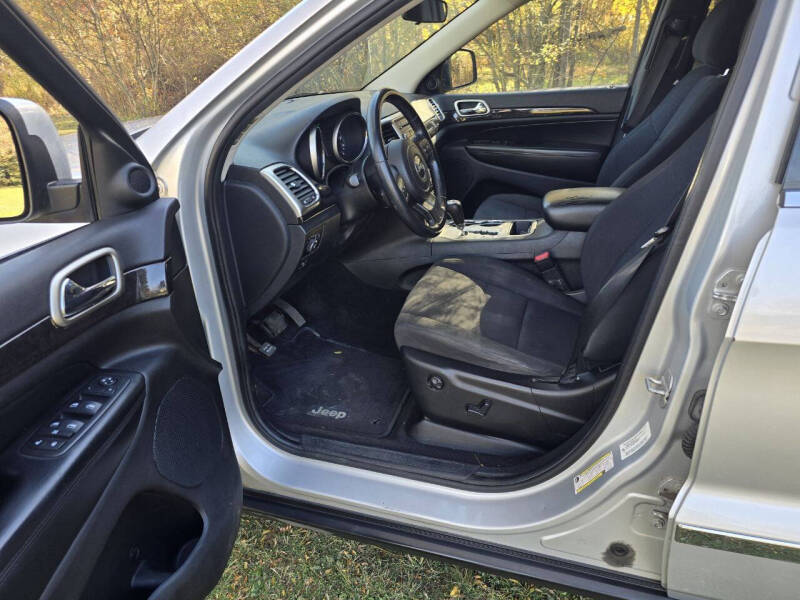 2011 Jeep Grand Cherokee Laredo