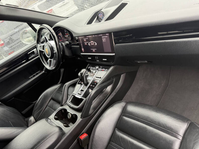 2021 Porsche Cayenne