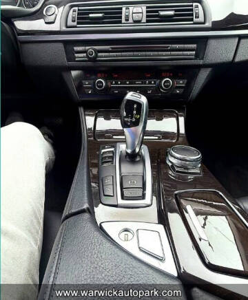 2015 BMW 5 Series 528i xDrive