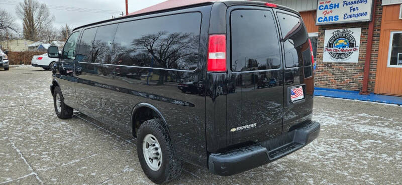 2019 Chevrolet Express LS 3500