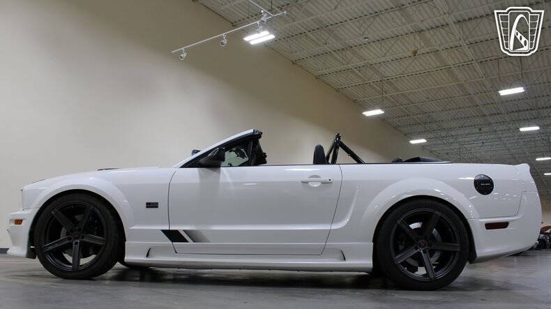 2005 Ford Mustang