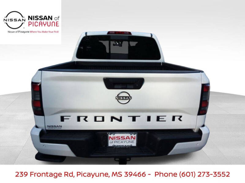 2026 Nissan Frontier SV