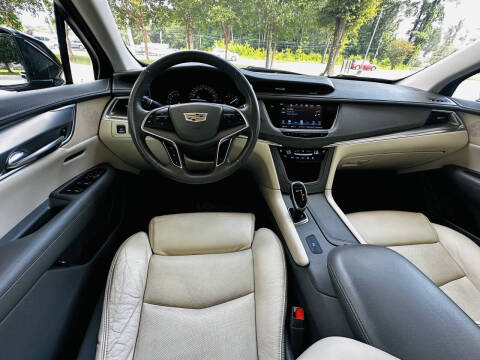 2017 Cadillac XT5 Luxury