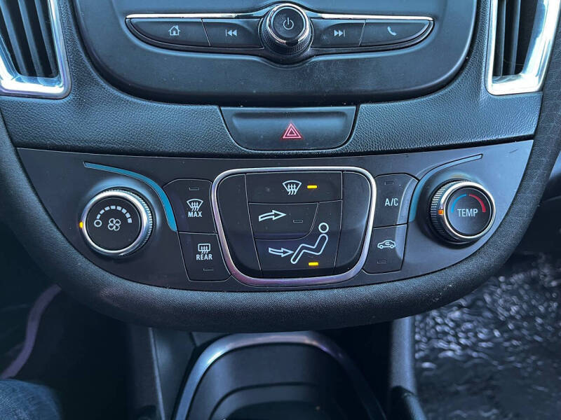 2017 Chevrolet Malibu LT