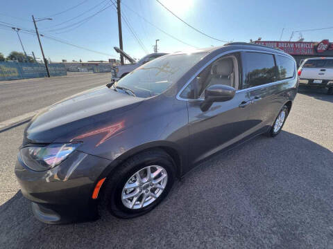 2021 Chrysler Voyager LXi