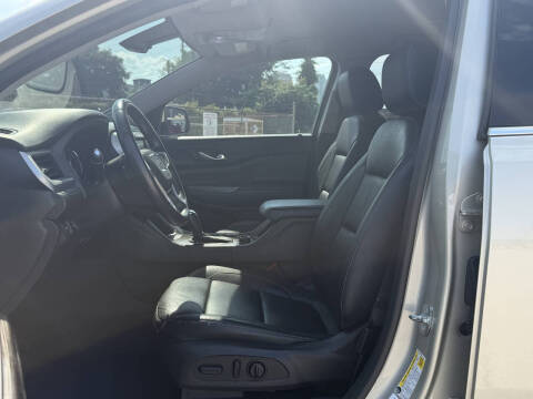 2017 GMC Acadia SLT-1