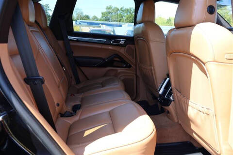 2016 Porsche Cayenne S