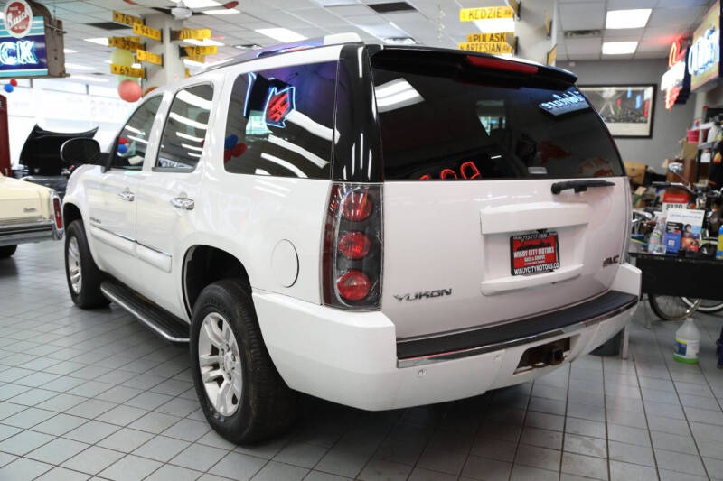 2007 GMC Yukon Denali