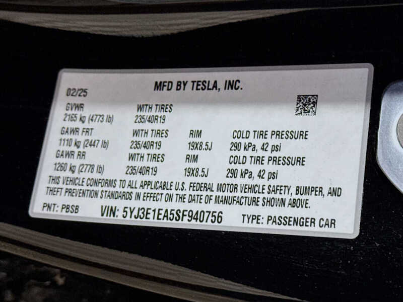 2025 Tesla Model 3 Long Range