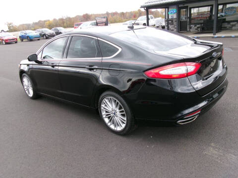 2016 Ford Fusion SE