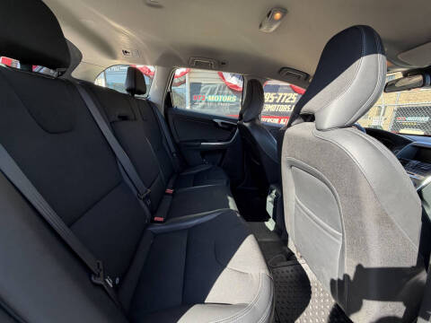 2016 Volvo XC60 T5 Drive-E