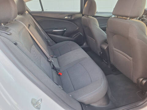 2017 Chevrolet Cruze LT Auto