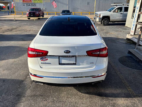 2014 Kia Cadenza Premium