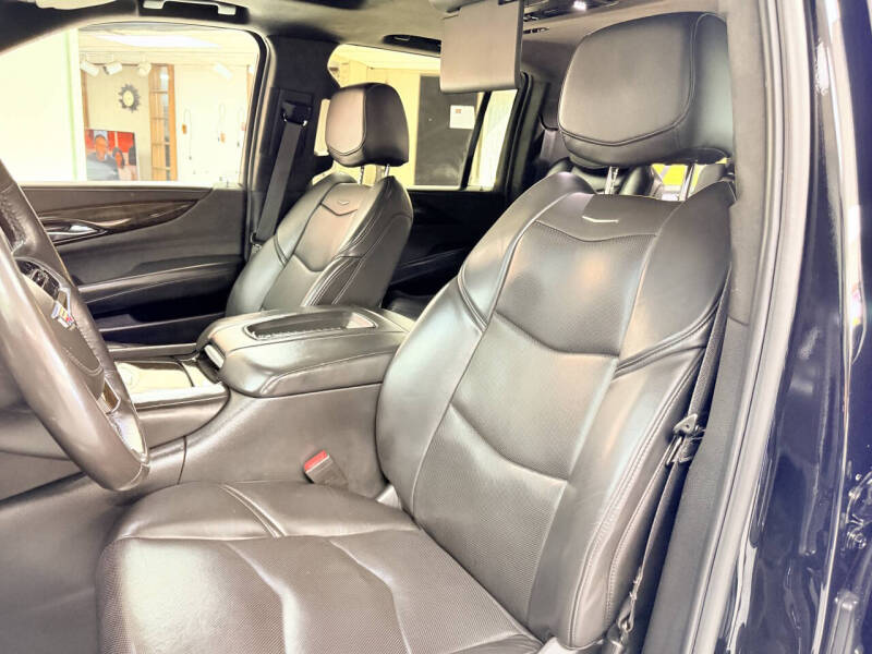 2020 Cadillac Escalade ESV Platinum