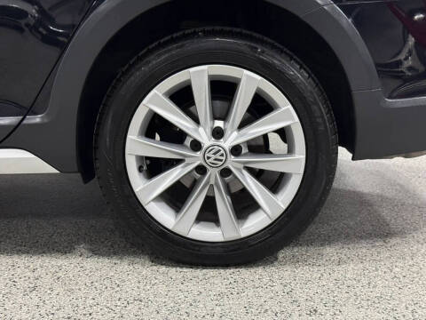 2017 Volkswagen Golf Alltrack