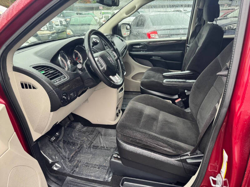 2016 Dodge Grand Caravan SE