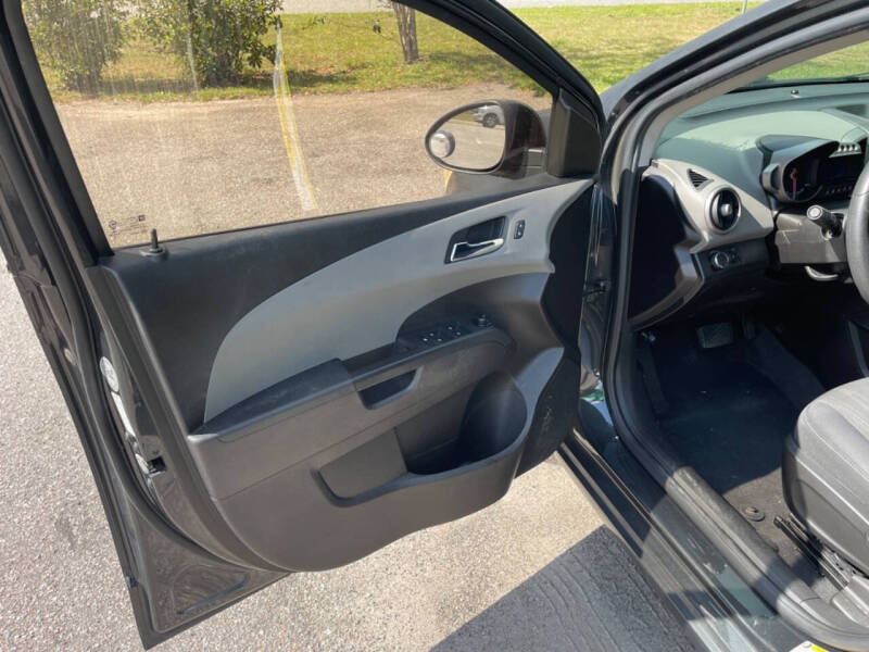 2015 Chevrolet Sonic LT Auto