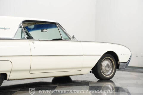 1962 Ford Thunderbird
