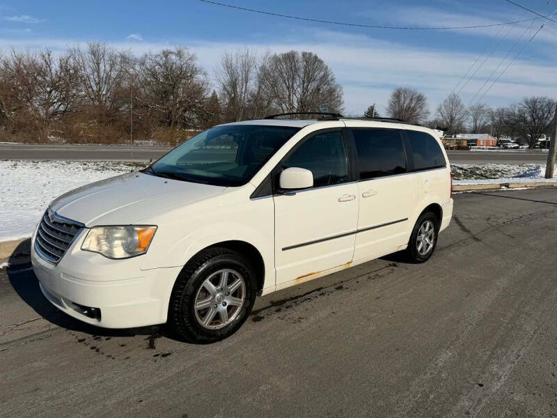 2010 Chrysler Town and Country Touring