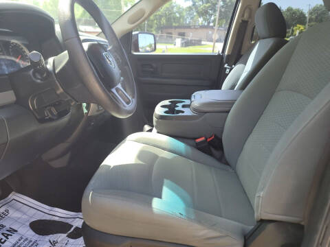 2017 RAM 1500 Express