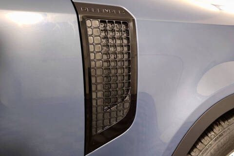 2023 Land Rover Defender 90 S