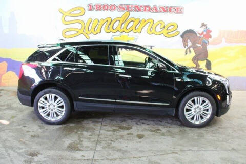 2017 Cadillac XT5 for sale at Sundance Chevrolet in Grand Ledge MI