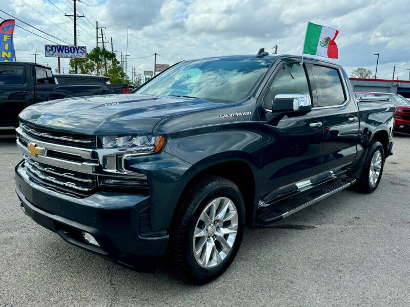 Used 2022 Chevrolet Silverado 1500 Limited LTZ with VIN 1GCUYGEL1NZ209417 for sale in Garland, TX