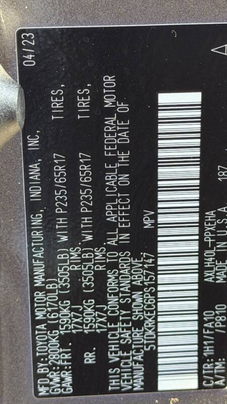 2023 Toyota Sienna LE 8-Passenger