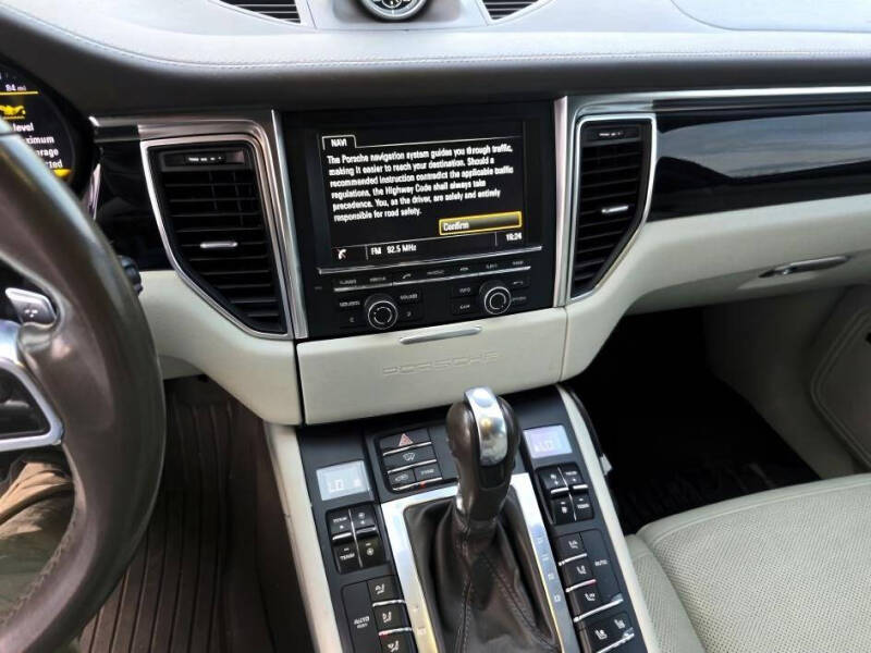 2016 Porsche Macan S