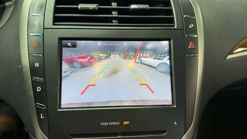 2014 Lincoln MKZ Hybrid