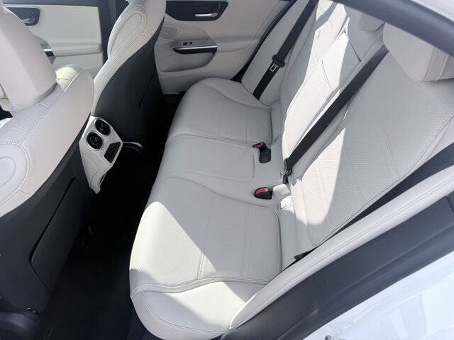 2023 Mercedes-Benz C-Class C 300