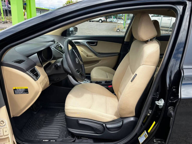 2012 Hyundai Elantra