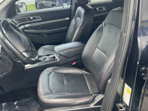 2017 Ford Explorer Sport