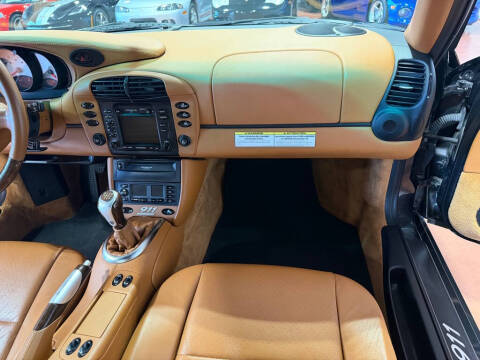 2000 Porsche 911 Carrera