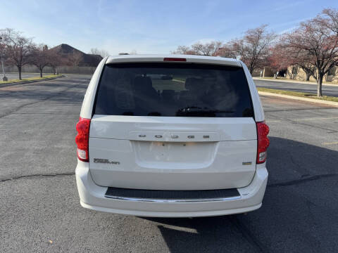 2013 Dodge Grand Caravan SXT