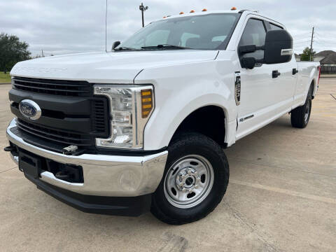 2019 Ford F-350 Super Duty for sale at AUTO DIRECT Bellaire in Houston TX