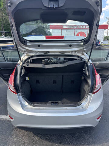 2016 Ford Fiesta SE