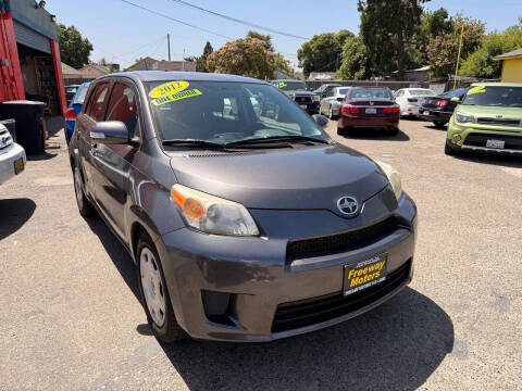 2012 Scion xD